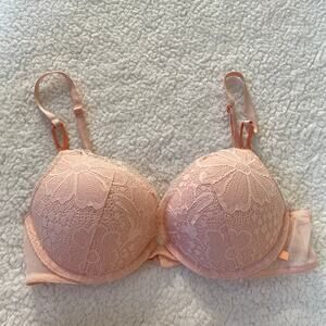 Victoria’s Secret Sexy Tee Cotton Eyelet Push Up Bra Peach Lace Floral Size 34C
